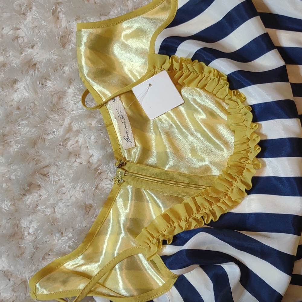 Stripped Dress - Picture 10 of 10